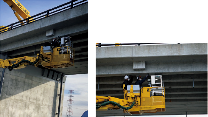 図-10　橋梁点検車上での非破壊塩分計測の様子 img